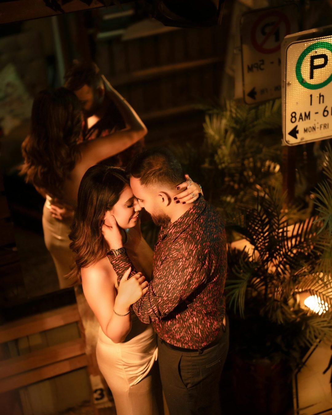 pexels-photo-29187293-29187293 A couple shares a romantic moment at night in Toronto, Canada.